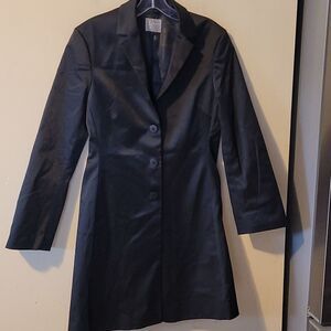 Biem trench coat style medium  💛